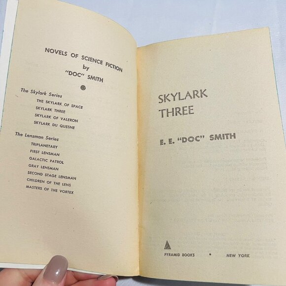 E.E. Doc Smith Skylark Three Paperback Book Sci-Fi Novel Pyramid Book 1974 - Picture 4 of 6